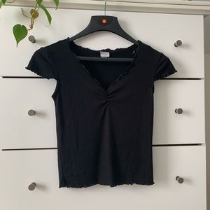 Lettuce edge t-shirt